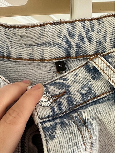 l Beden mavi Renk Trendyolmilla buz mavisi jean