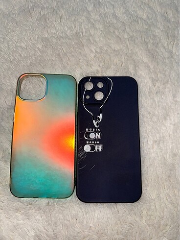 İki adet iphone 13 kılıf