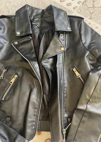 Parlak Siyah Deri Biker Ceket