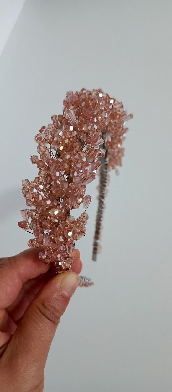 taşlı taç toka. - Görsel 4