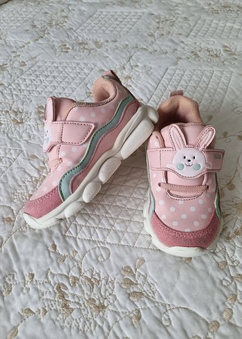 Kız Çocuk Tavşan desenli Spor Ayakkabı - Görsel 2