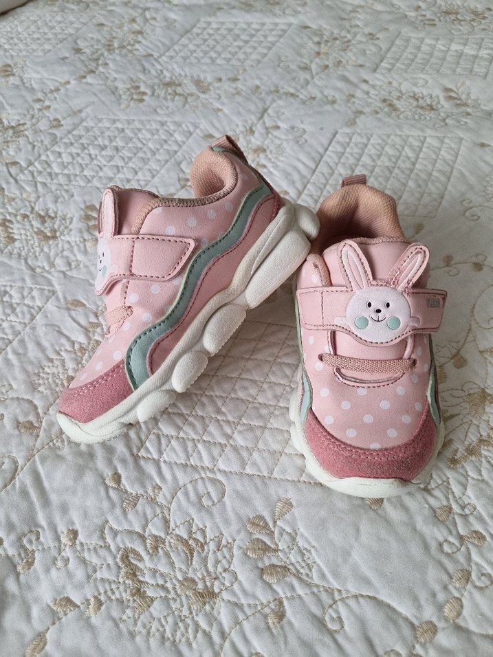 Kız Çocuk Tavşan desenli Spor Ayakkabı - Görsel 2