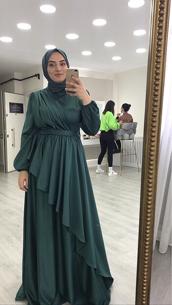 Yeşil abiye