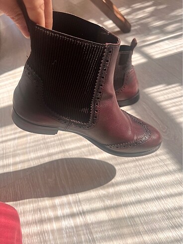 38 Beden bordo Renk Massimo dutti bot