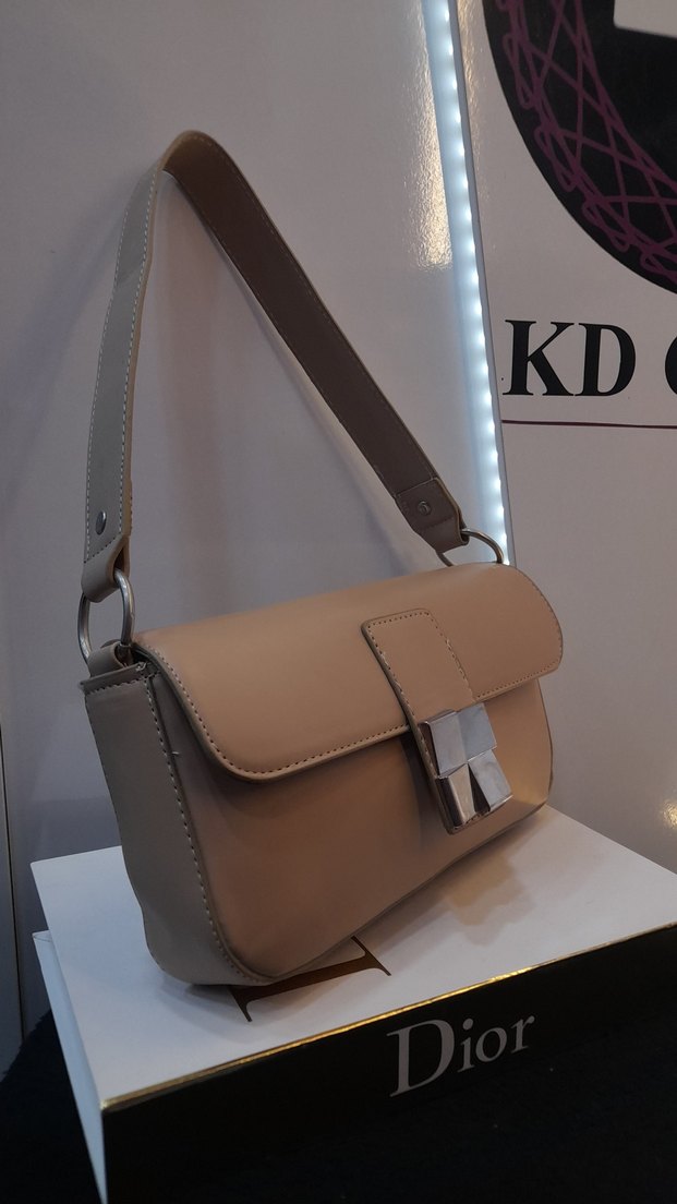 Zara Model Gümüş Tokalı Deri Kadın Çanta - Görsel 2