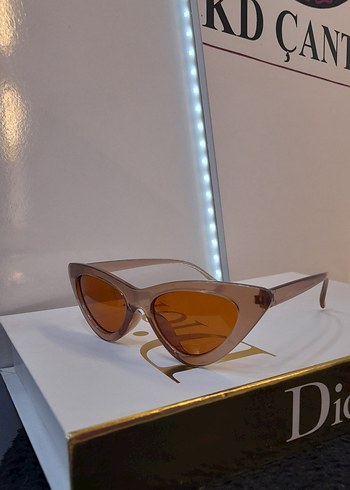 Bej Transparan Kadın Güneş Gözlüğü - Görsel 2