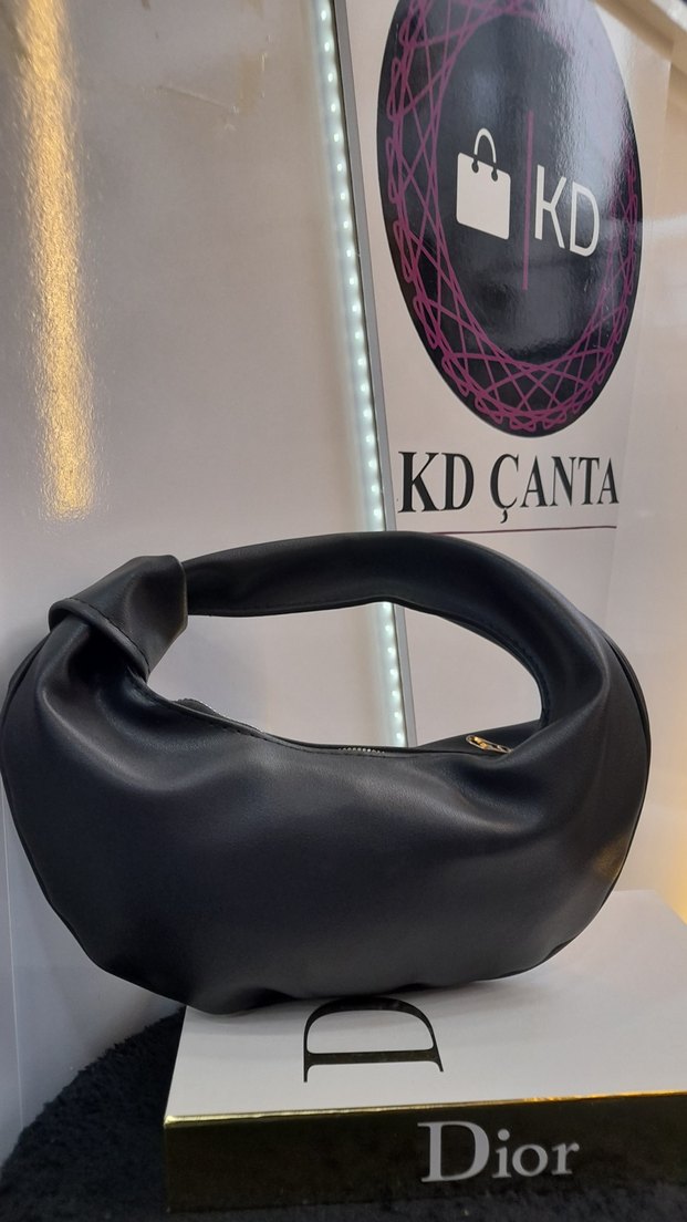 Bottega Model Deri Kadın Çantası - Görsel 2