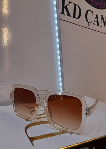 Bej Transparan Kadın Güneş Gözlüğü - Görsel 2