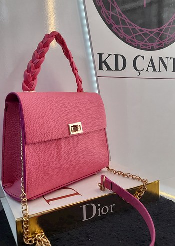 Zincir Detaylı Pembe Deri Yılan Desenli Çanta - Görsel 2