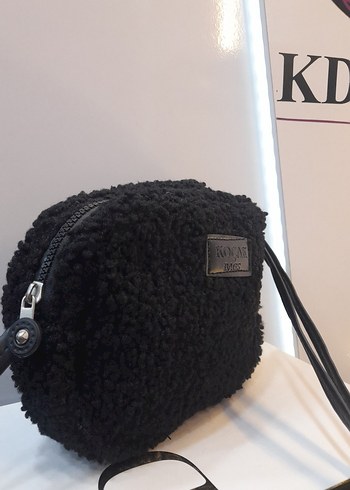 Siyah Fermuarlı Kadın Peluş Çanta - Görsel 2