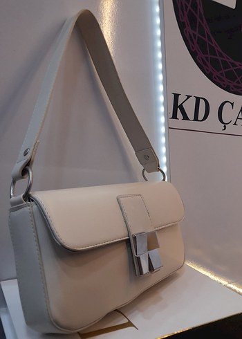 Zara Model Gümüş Tokalı Bej Deri Kadın Çanta - Görsel 2