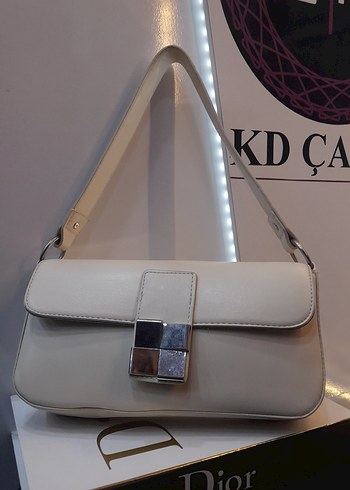 Zara Model Gümüş Tokalı Bej Deri Kadın Çanta - Görsel 3