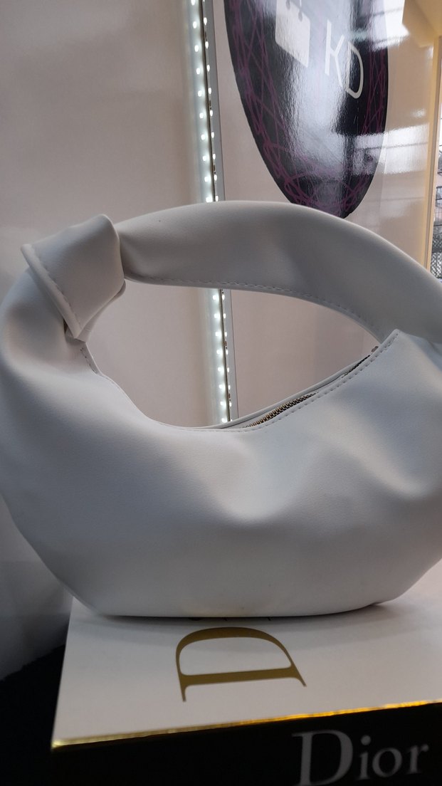 Bottega Model Beyaz Deri Kadın El Çantası - Görsel 4