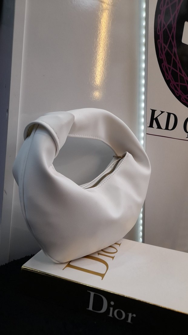 Bottega Model Beyaz Deri Kadın El Çantası - Görsel 3