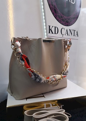 Bej Fular Askı Detaylı Kadın Çanta - Görsel 2