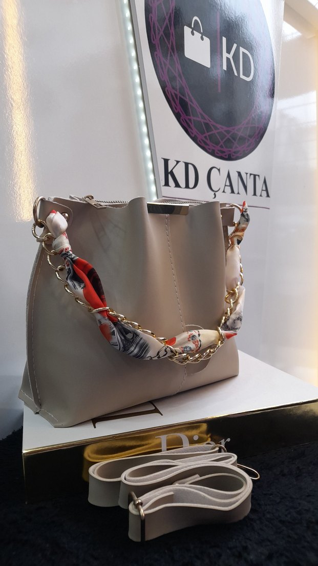 Bej Fular Askı Detaylı Kadın Çanta - Görsel 3