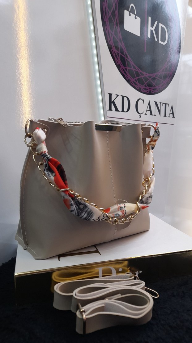 Bej Fular Askı Detaylı Kadın Çanta - Görsel 2