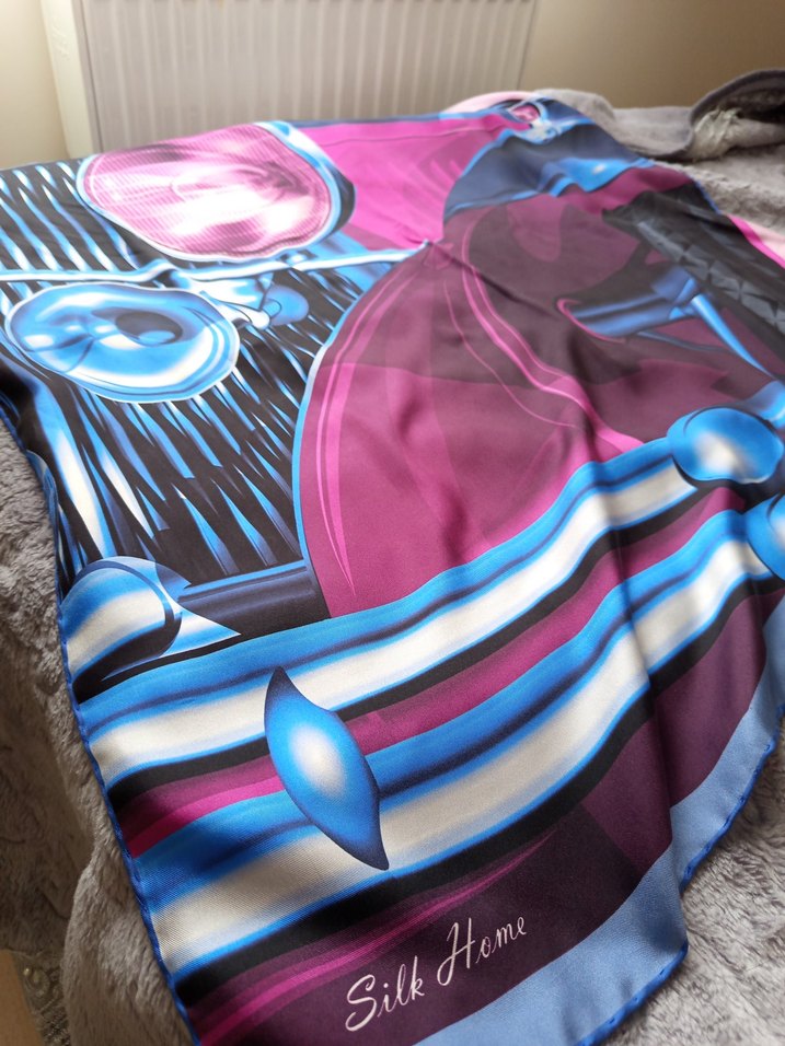 silk home marka ipek eşarp - Görsel 2