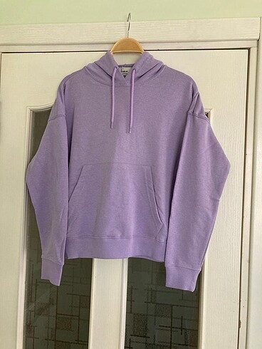 Kanguru cepli kapüşonlu basic sweatshirt