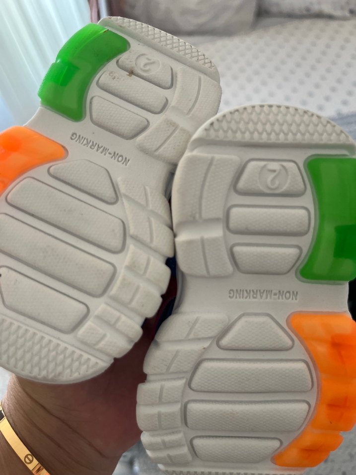 Çocuklar için Çok Renkli CoComelon Sandalet - Görsel 5