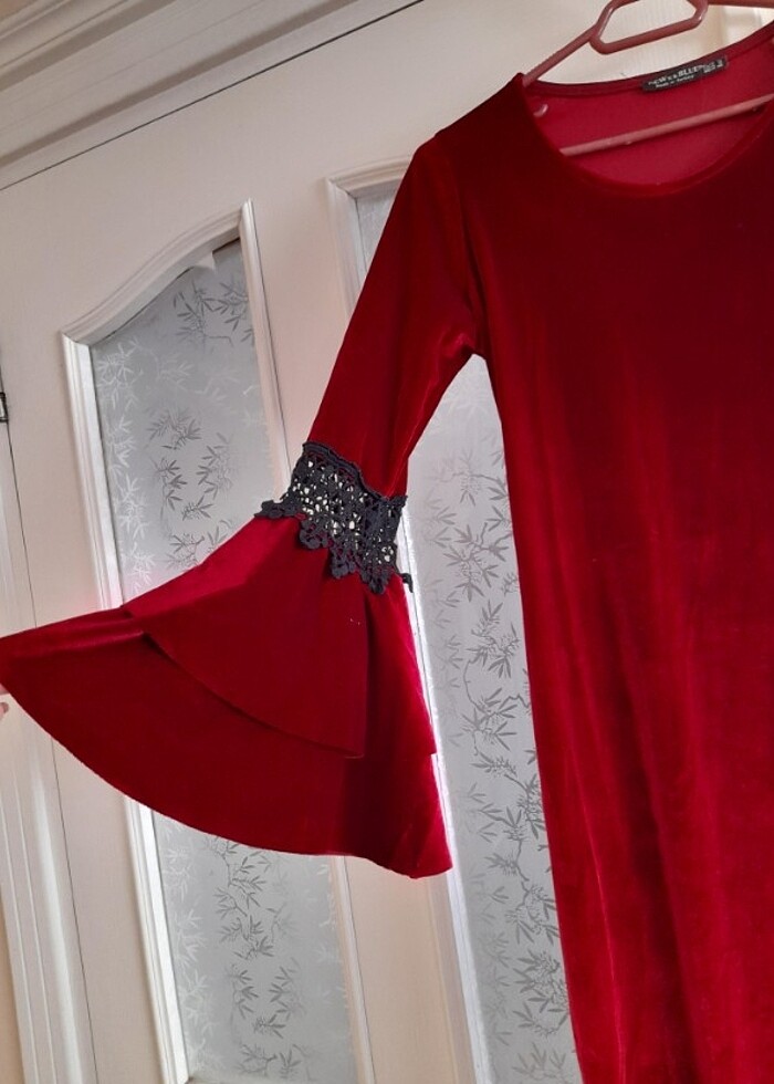 Kadife Elbise - Görsel 2