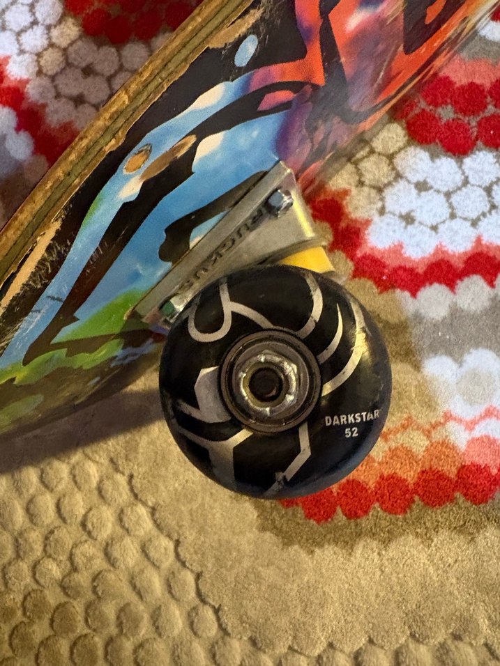 Blind kaykay Darkstar teker ruckus truck - Görsel 3