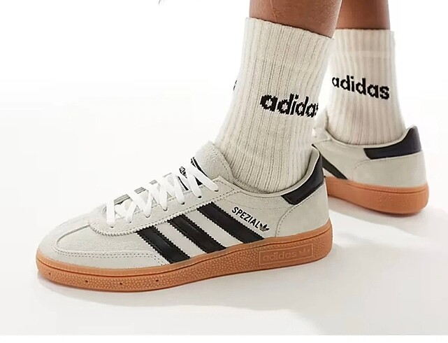 Adidas spezial