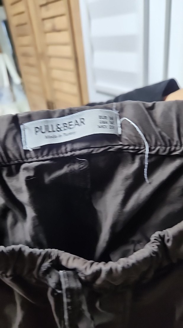 Bershka Keten Bol Kesim Kemerli Kadın Pantolon - Görsel 3