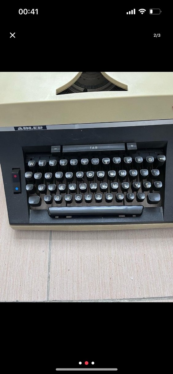 Bej Renk Universal 200 Daktilo - Görsel 3