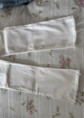 Düğmeli Beyaz Kadın Pamuklu Normal Boy Jean - Görsel 4