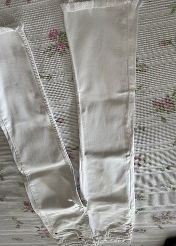 Düğmeli Beyaz Kadın Pamuklu Normal Boy Jean - Görsel 3