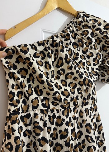 Leopar Desenli Askısız Midi Elbise - Görsel 4
