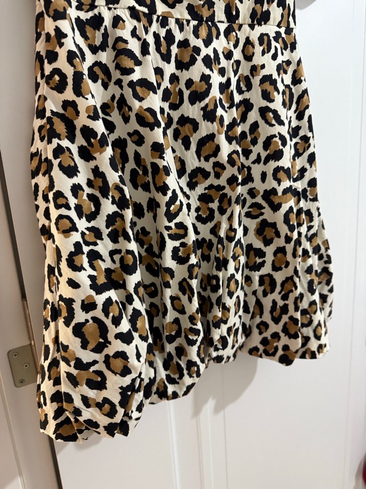 Leopar Desenli Askısız Midi Elbise - Görsel 3