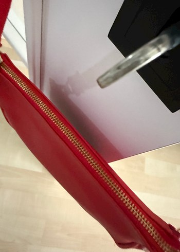 Kırmızı Deri Kadın Çanta Tokalı - Görsel 3