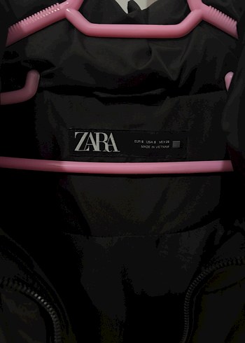 Siyah Kapüşonlu Kadın Kışlık Mont - Görsel 4