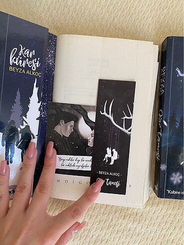  Beden Kar Küresi & Kar Tanesi Kitap