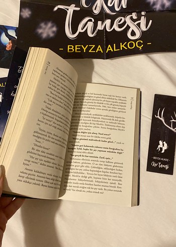 Kar Tanesi - Beyza Alkoç Roman