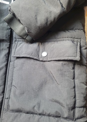 Siyah Kapüşonlu Erkek Çocuk Streetwear Mont - Görsel 9