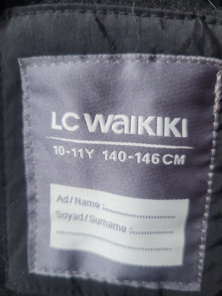 Siyah Kapüşonlu Erkek Çocuk Streetwear Mont - Görsel 5