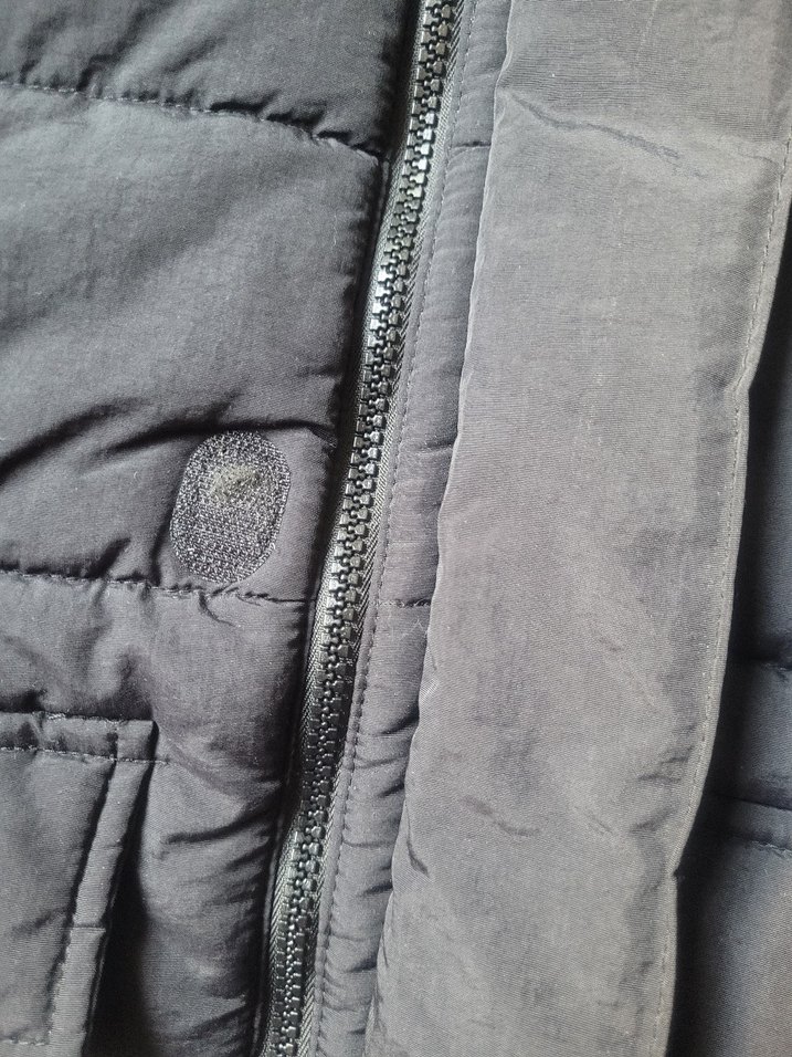 Siyah Kapüşonlu Erkek Çocuk Streetwear Mont - Görsel 4