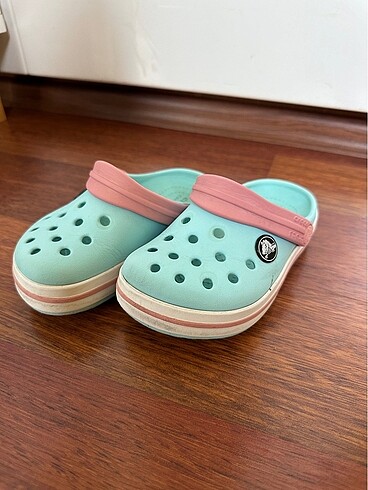 Crocs terlik