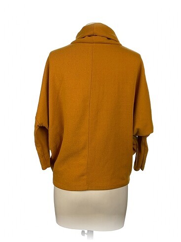 m Beden PreLoved Kazak / Triko %70 İndirimli.