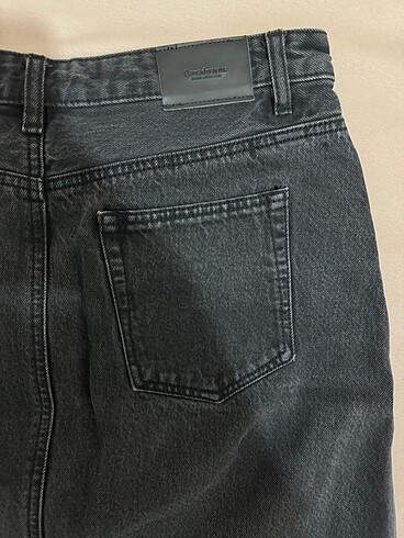 Stradivarius kot etek