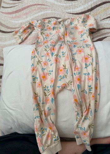 Fermuarlı Beyaz Çiçek Desenli Bebek Tulumu - Görsel 2