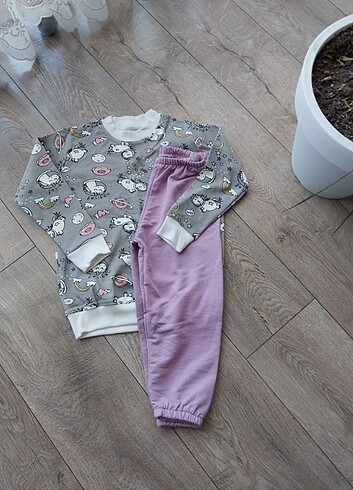 Pijama takımı