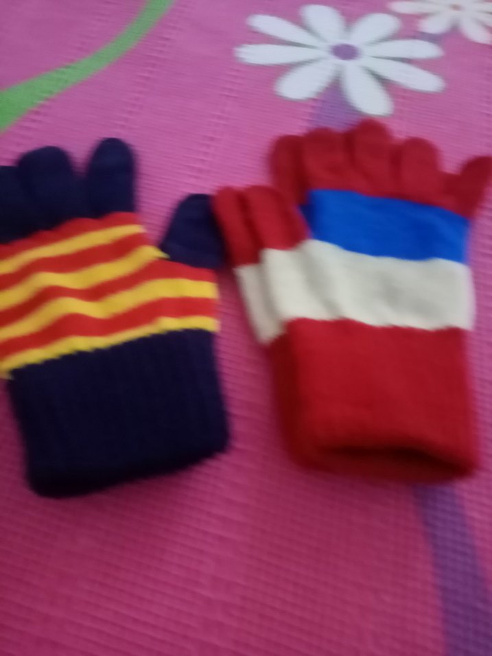 Kız Çocuk Renkli Çizgili Örgü Eldiven - Görsel 3