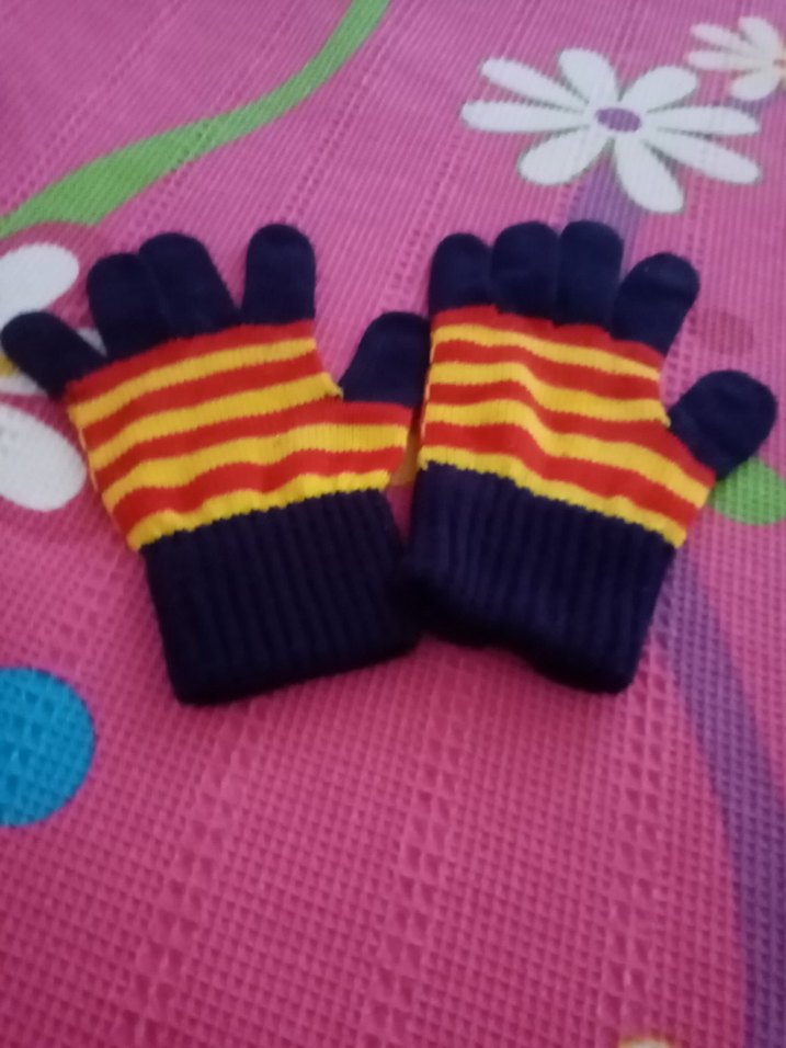 Kız Çocuk Renkli Çizgili Örgü Eldiven - Görsel 2