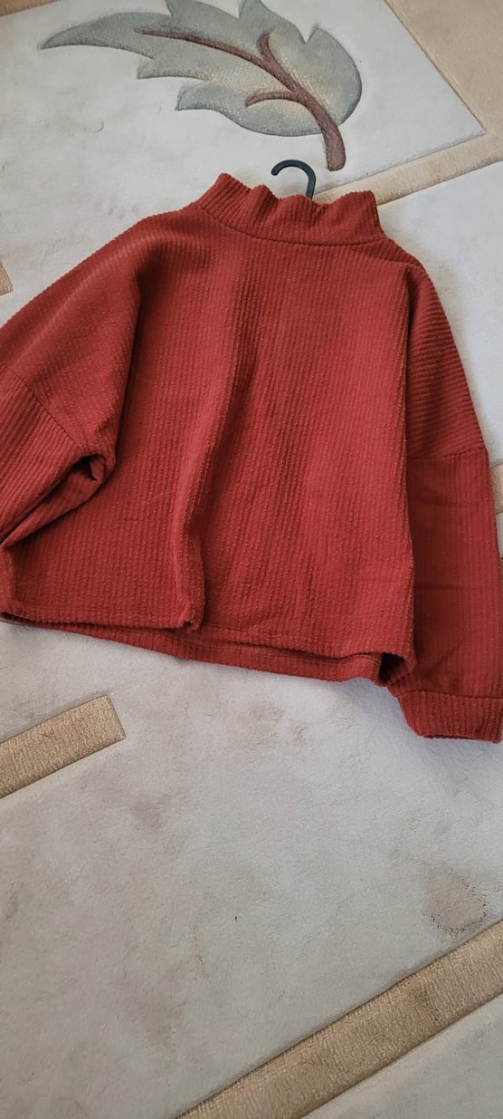 Kırmızı Kadın Süet Düğmeli Salaş Kazak - Görsel 4