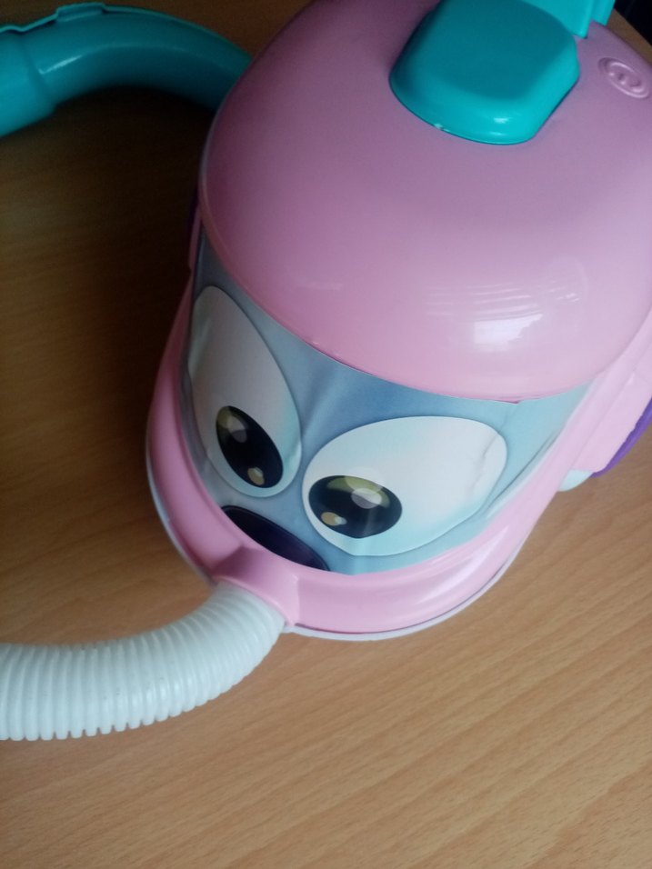 Pastel Pembe Çocuk Elektrikli Süpürge - Görsel 2