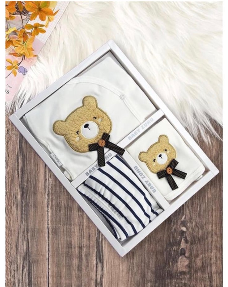 Bebek Beyaz Pamuklu Hastane Kıyafeti Seti - Görsel 2